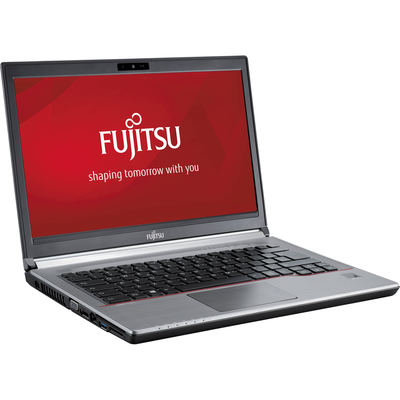 Fujitsu Lifebook E736 Normale Gebrauchsspuren